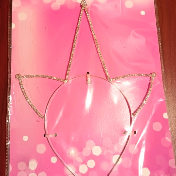 New Bridesmaid Headband - Picture 2 of 6